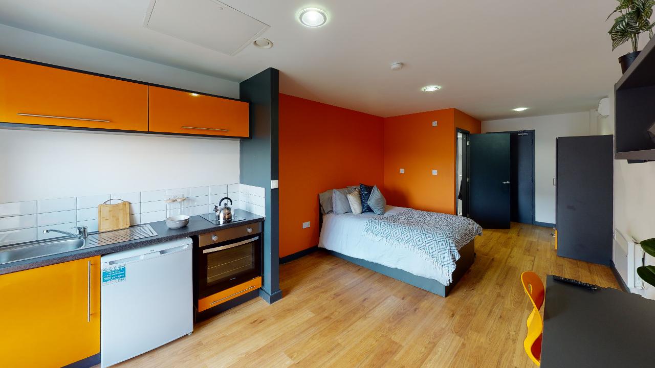 10-14-Jamaica-Street-Bedroom