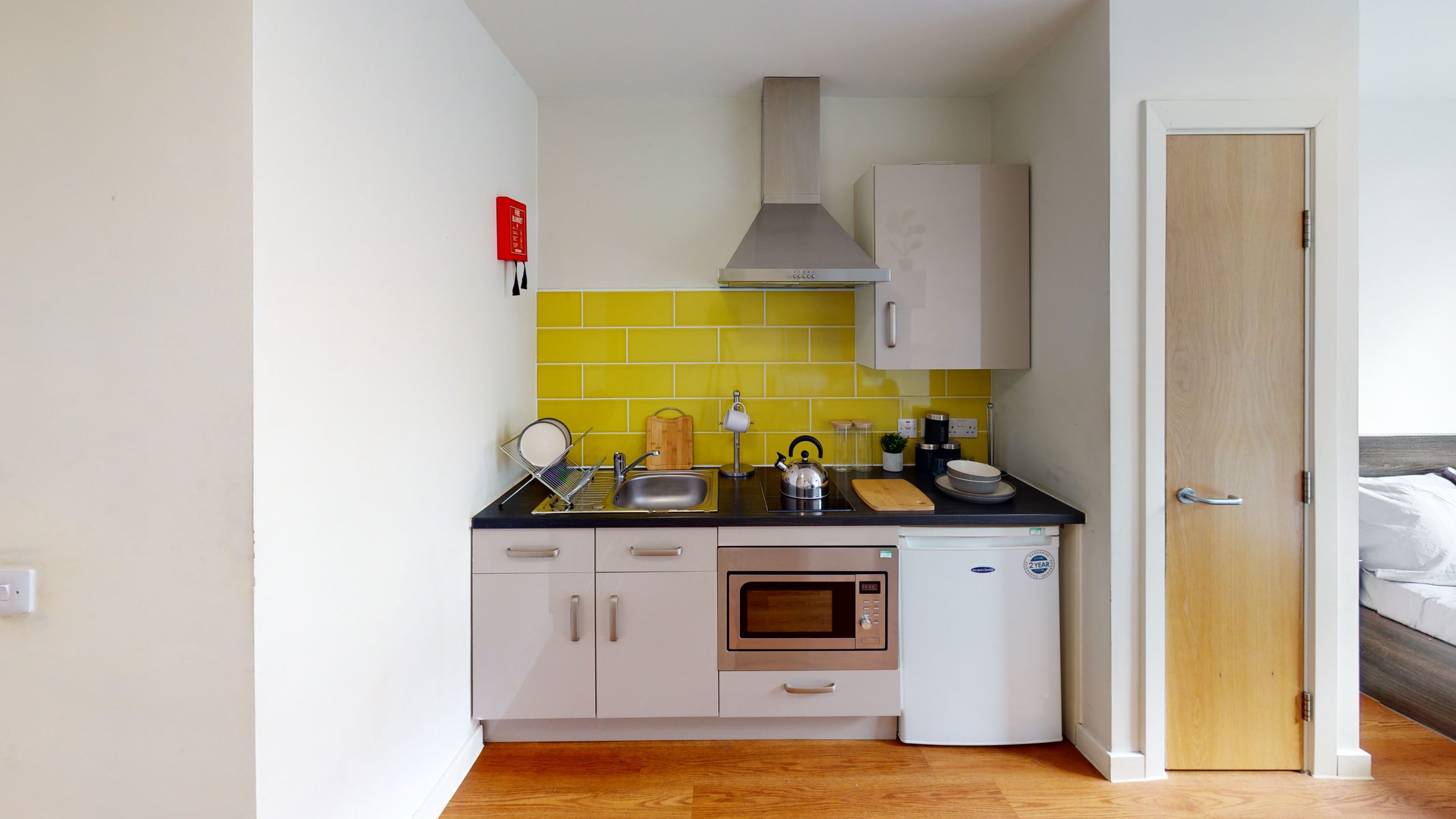Premium-Studio-Burgess-Kitchen
